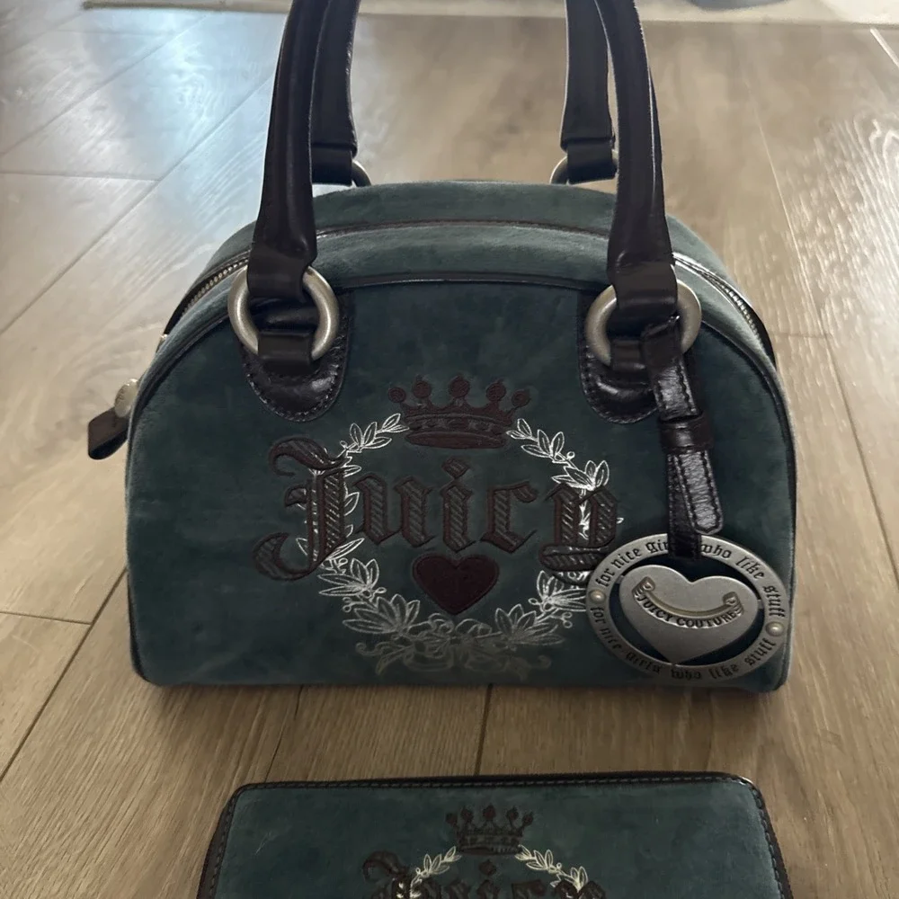 Juicy Couture new vintage